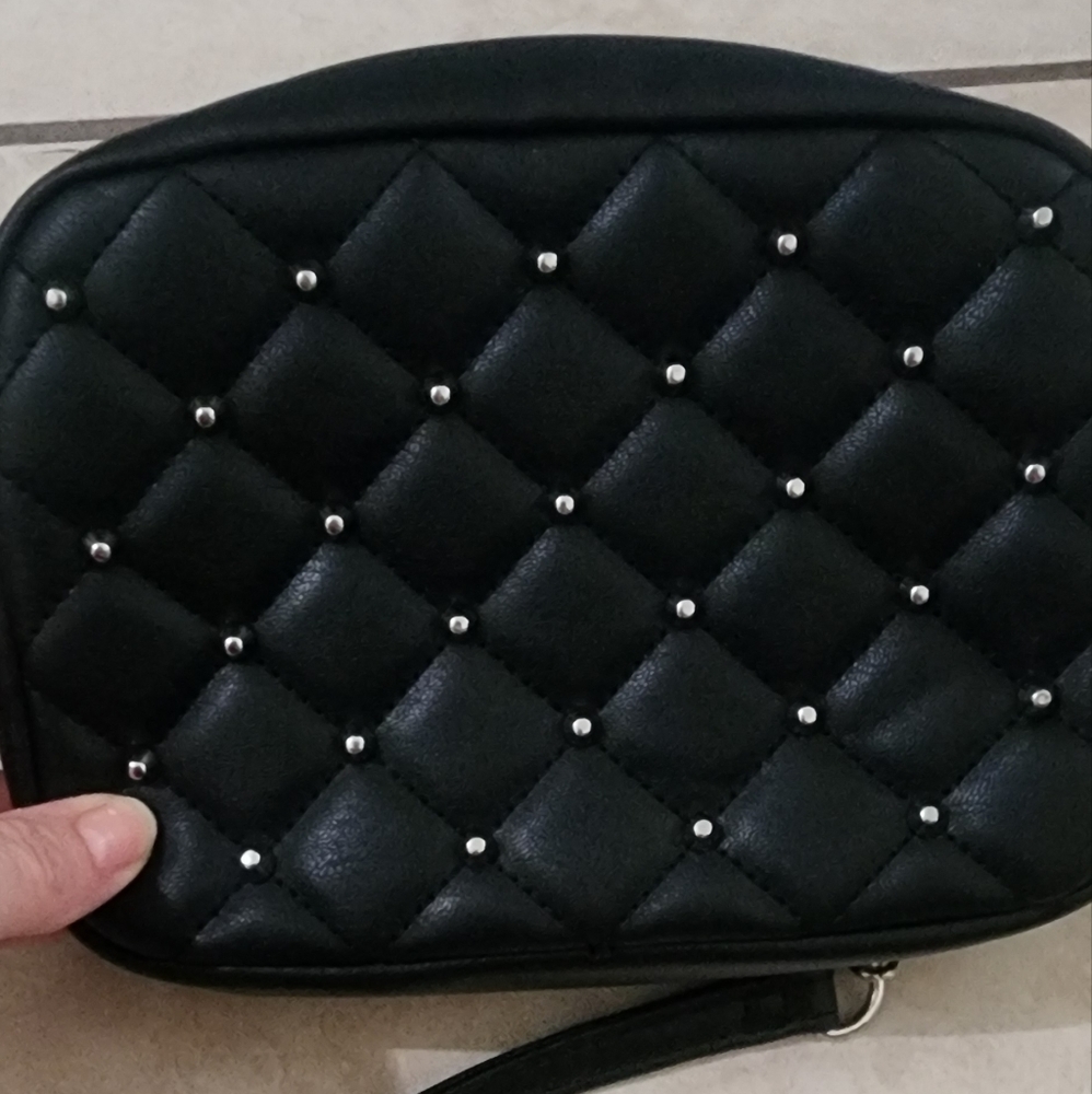 Black‎ Quilted Handbag with Silver Studs